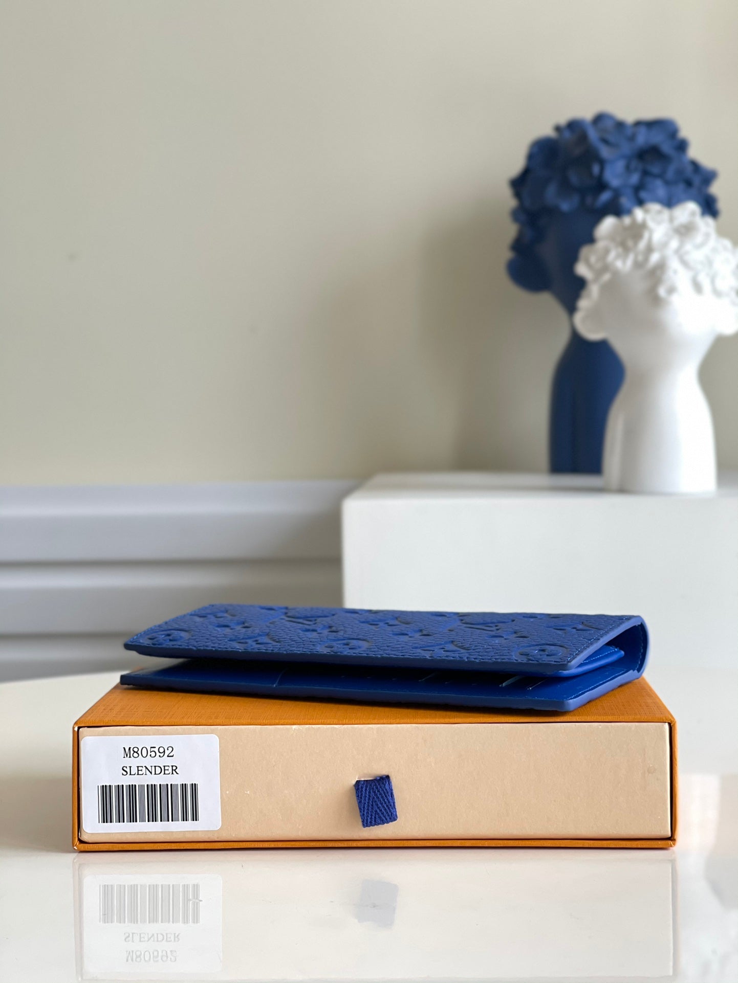 LV M80592 男款長夾