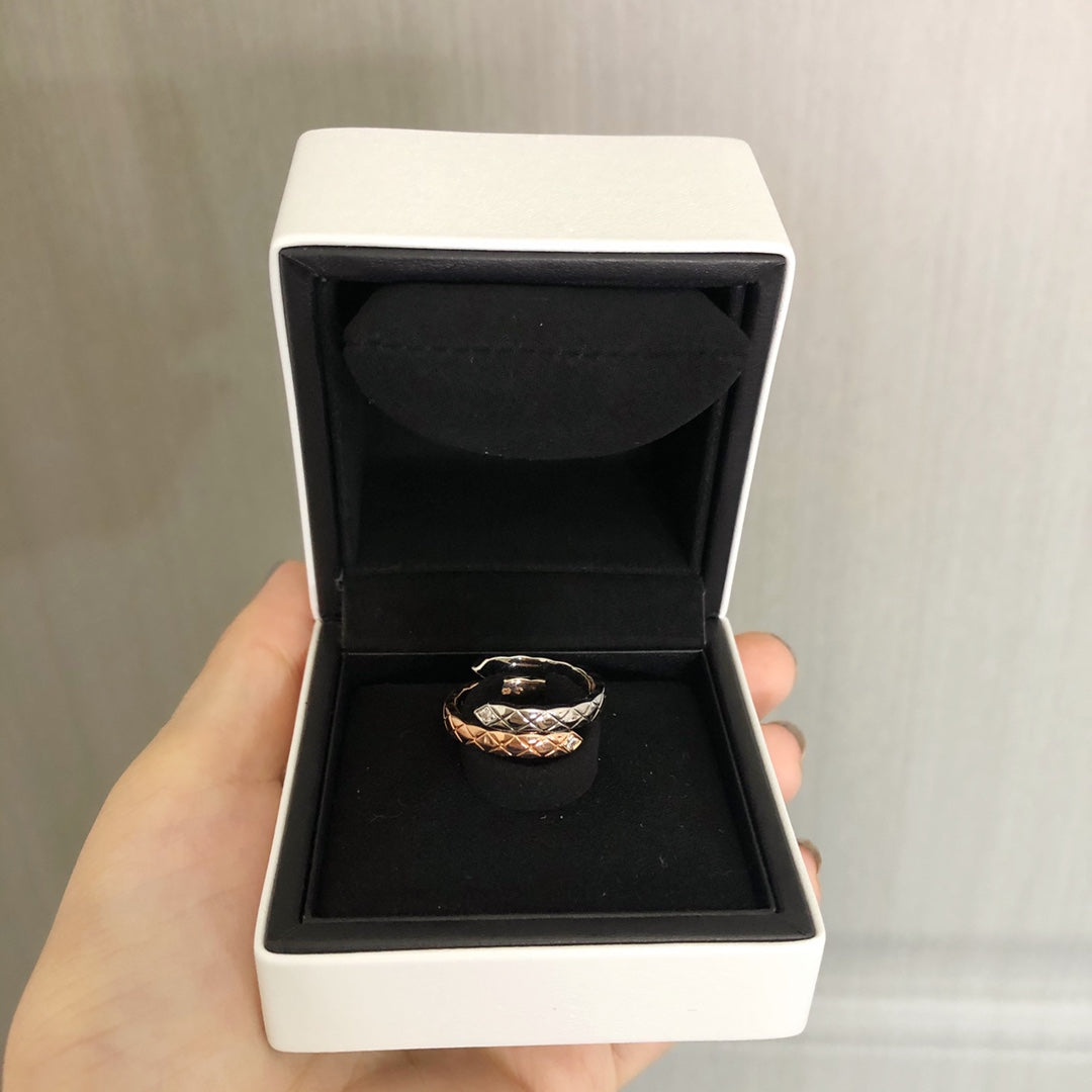 Chanel 戒指