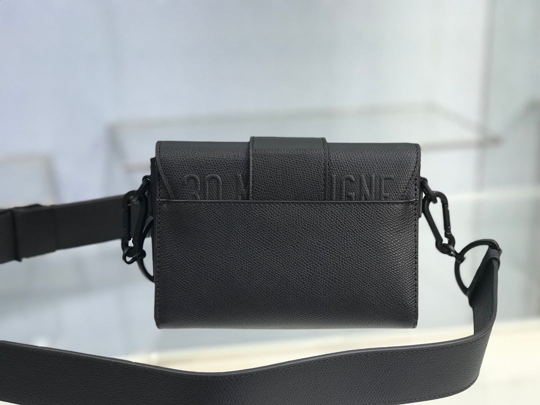 Dior 蒙田 Mini Box-磨砂扣-17.5cm-黑