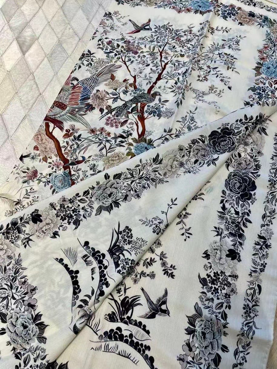 迪D家-茹伊叢手繪絲絨方巾 110*110 cm
