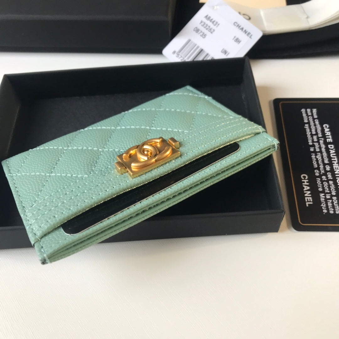 Chanel Leboy系列卡包
