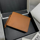 Loewe 特別限量款“灰塵精靈”系列短夾