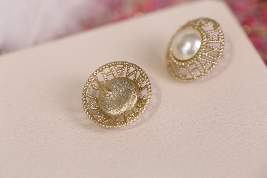 Chanel 耳環