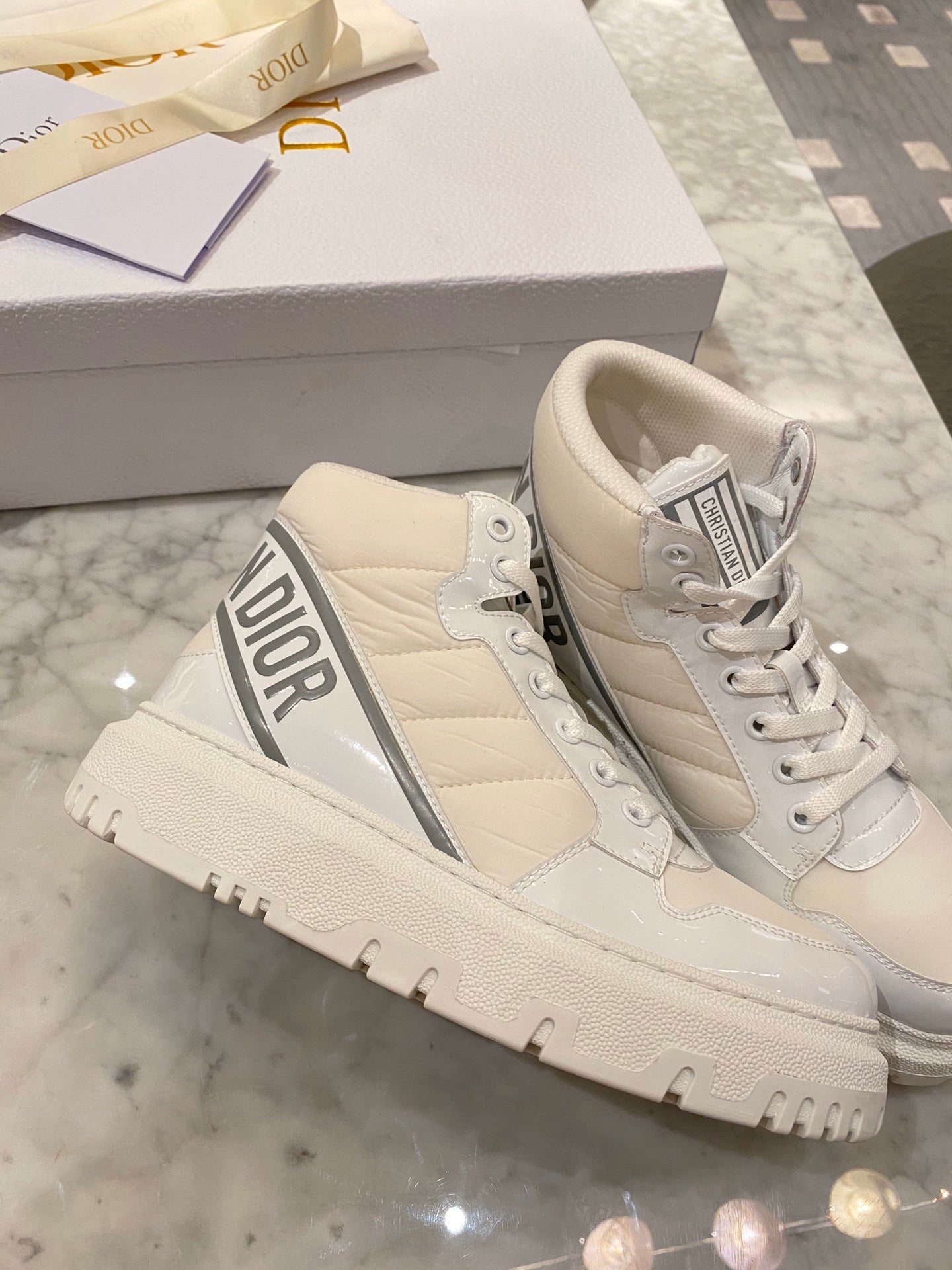 迪D家-厚底 高筒 休閒鞋（白）