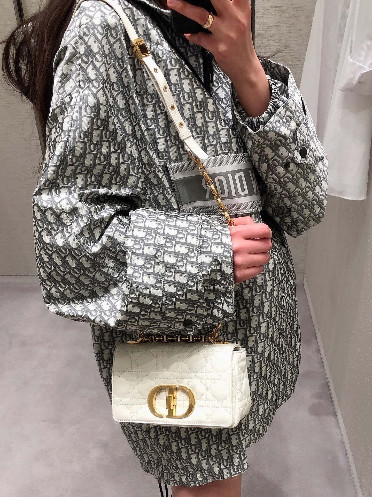 Dior Caro 小號20cm-白色小牛皮