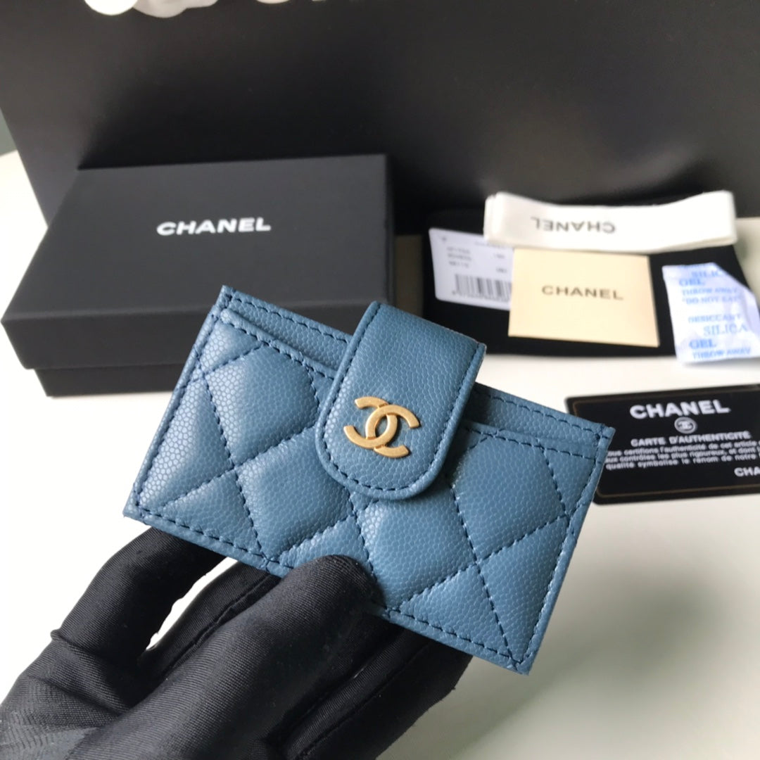 Chanel 多格層風琴式卡包