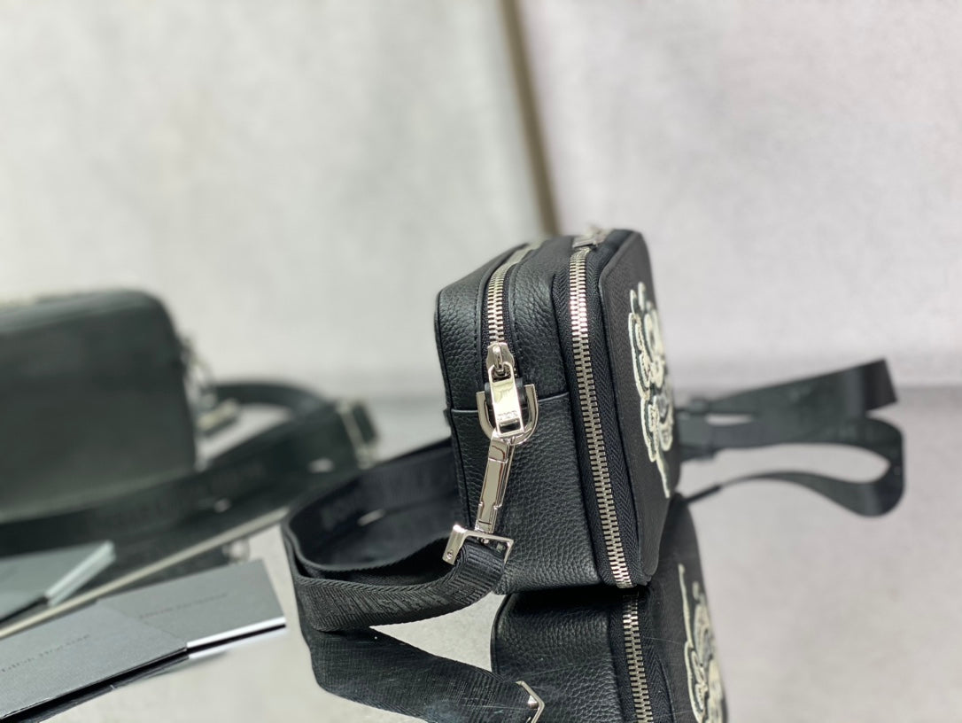 Dior 經典相機包-17*5*12cm