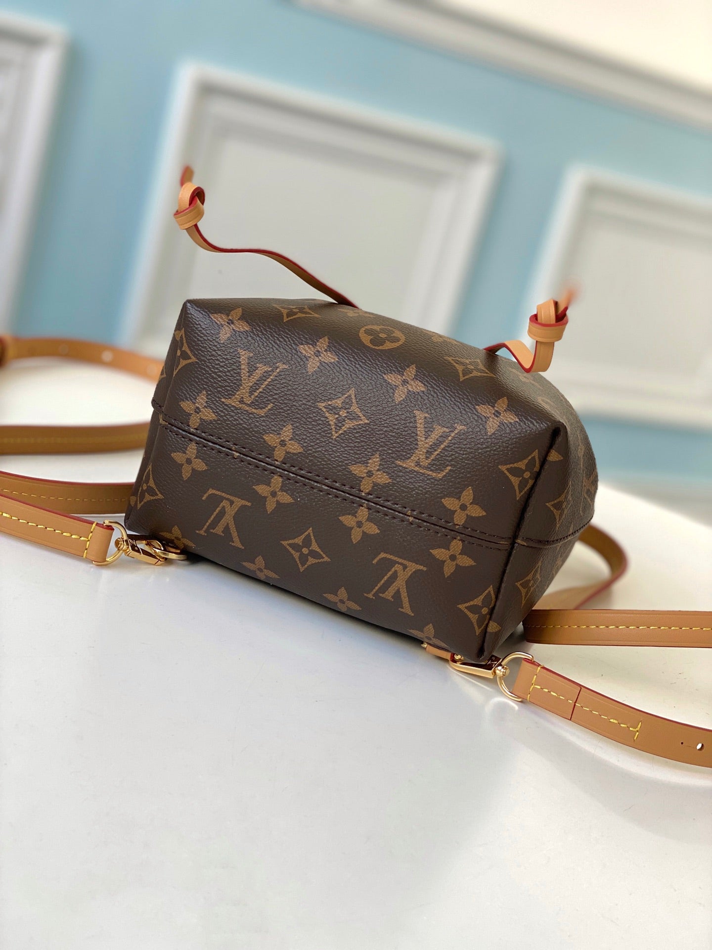 LV M45502 mini  Montsouris BB 雙肩包