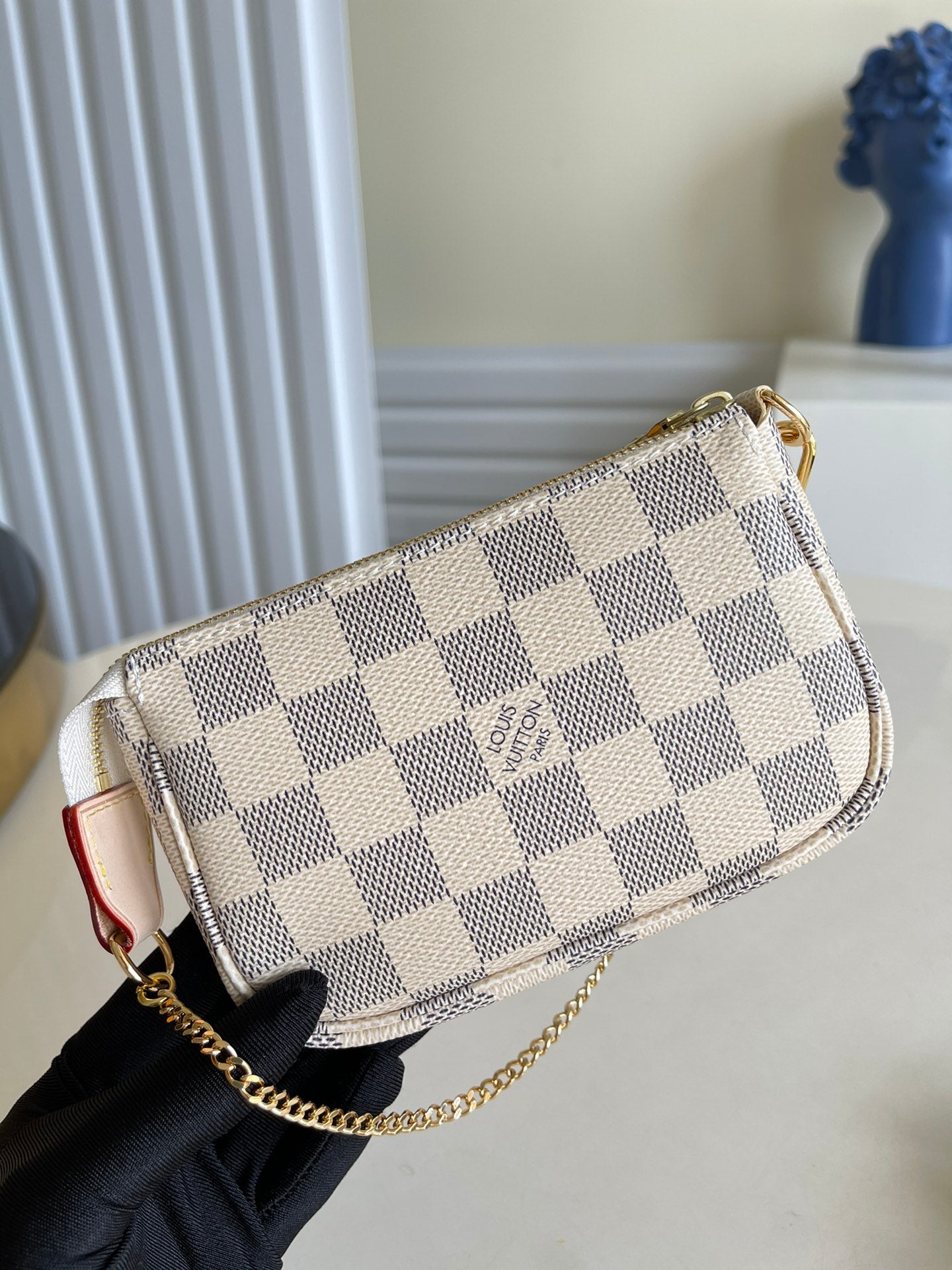 LV M58010白格 MINI POCHETTE ACCESSORIES 小手袋