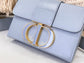 Dior 蒙田 Mini Box-平紋牛皮-珐瑯扣-17.5cm-天藍色