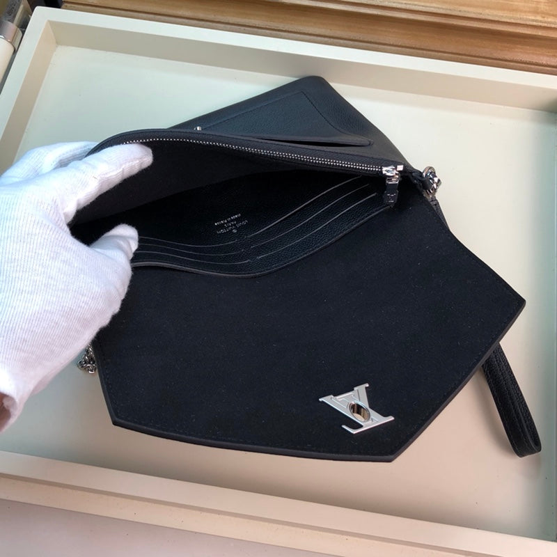 M63926 路L家-Pochette Mylockme收納袋 黑色
