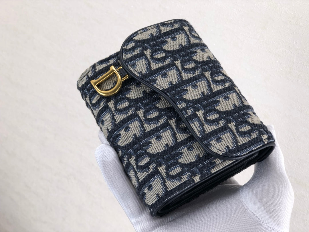 Dior Saddle 老花三折短夾