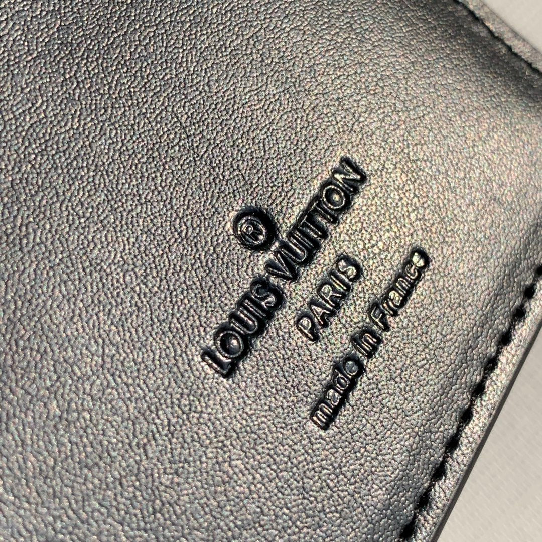 LV M69980 Aerogram Brazza 男款長夾