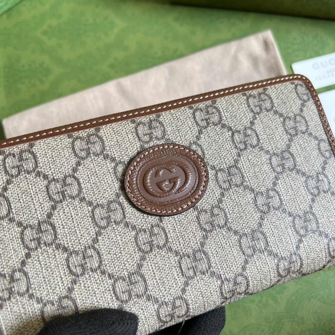 Gucci 經典老花拉鍊長夾