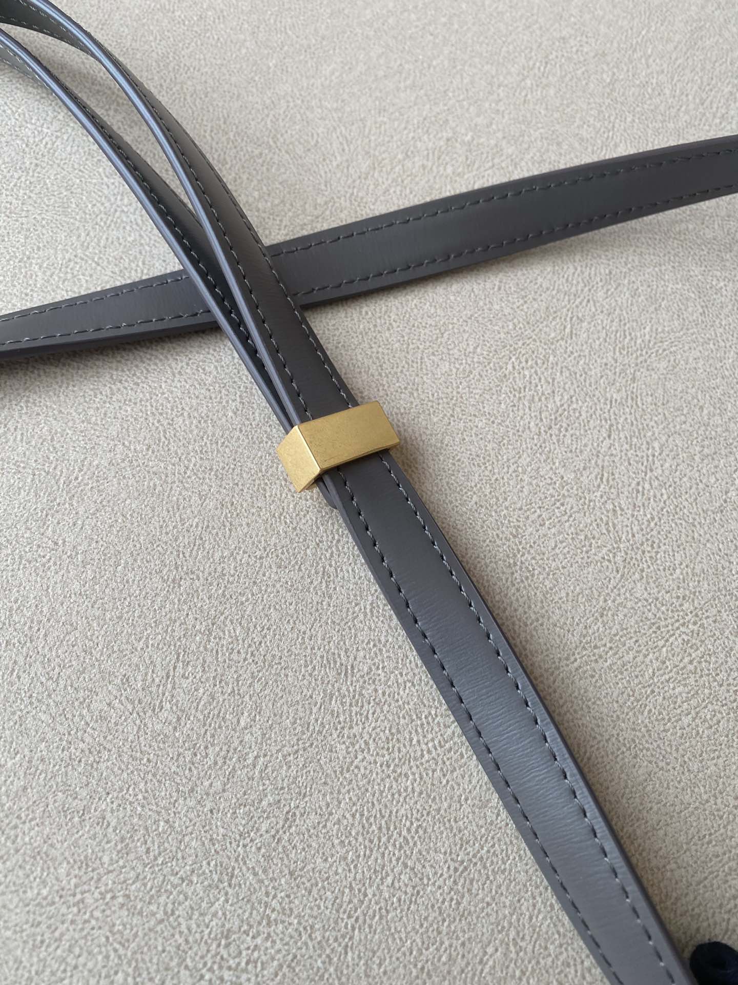 賽C家-Box Teen 拋光小牛皮手袋-淺炭灰