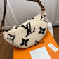 M55425 路L家-BUMBAG 絨布 腰包