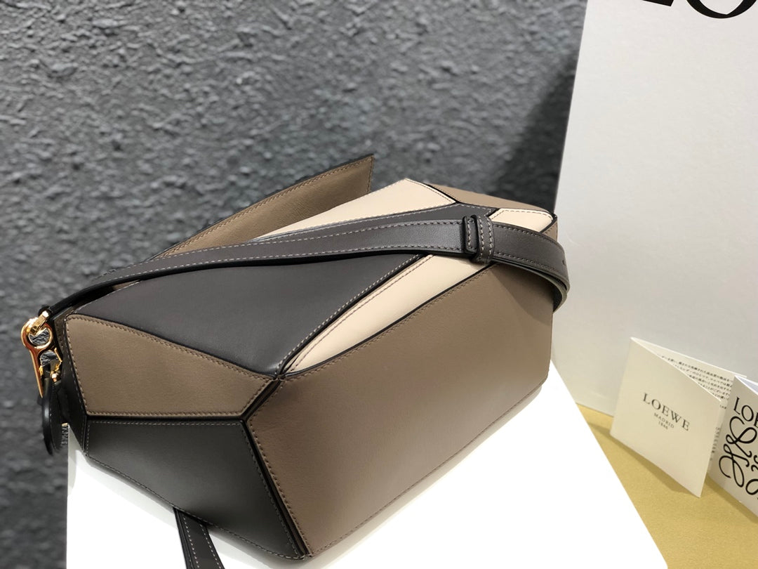 羅L威- Puzzle bag 小牛皮 小號