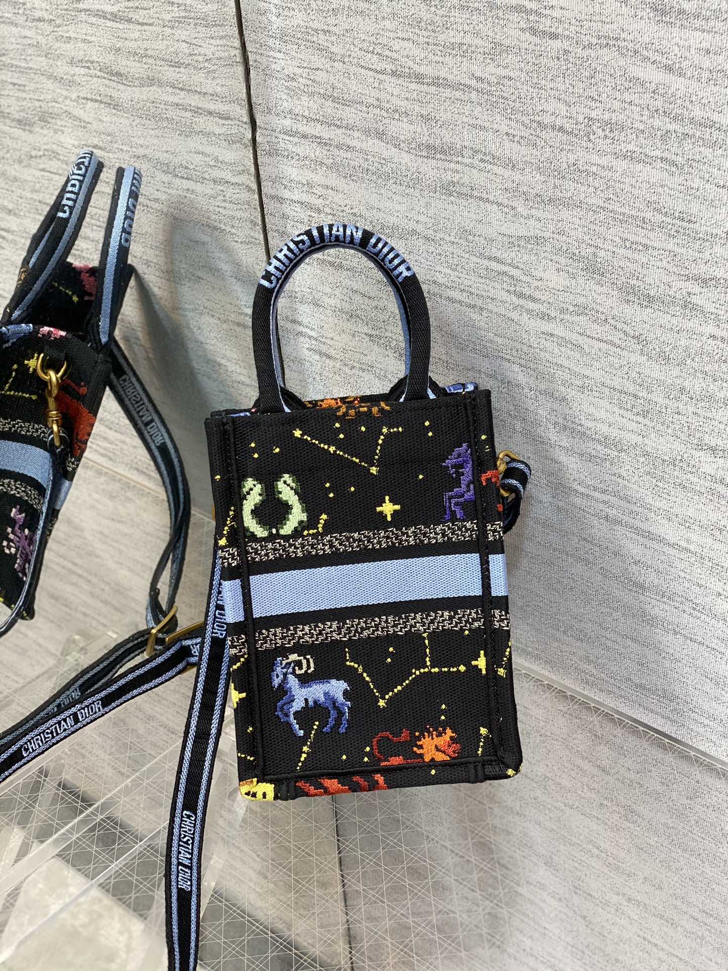 迪D家 Book Tote-最新豎版mini 黑色