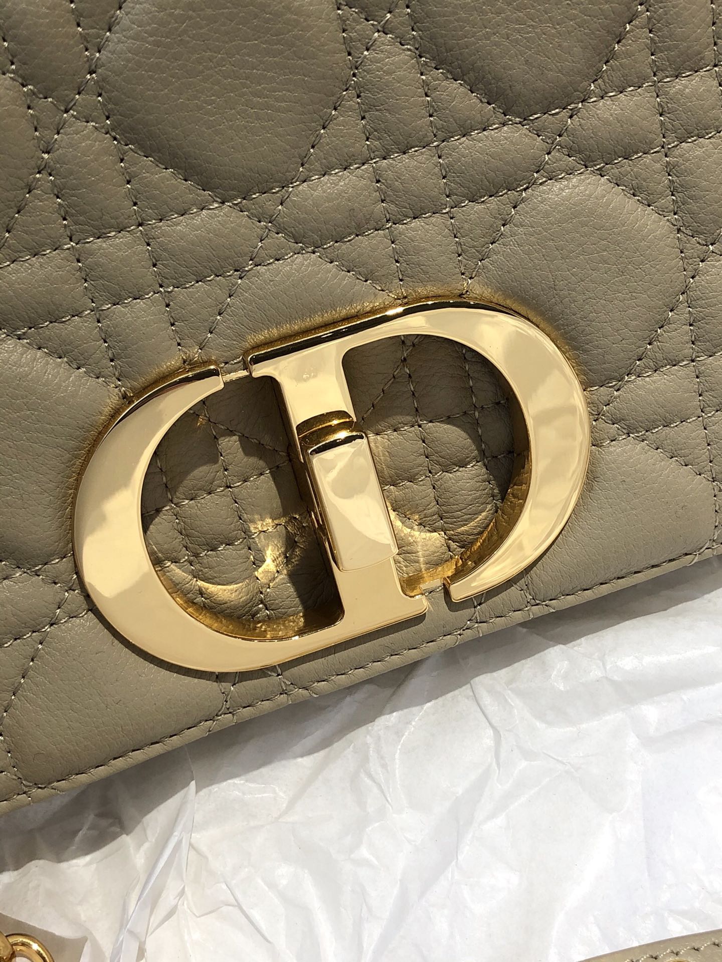 Dior Caro 小號20cm-米色