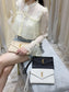 YSL_魚子醬手拿包-白色金扣