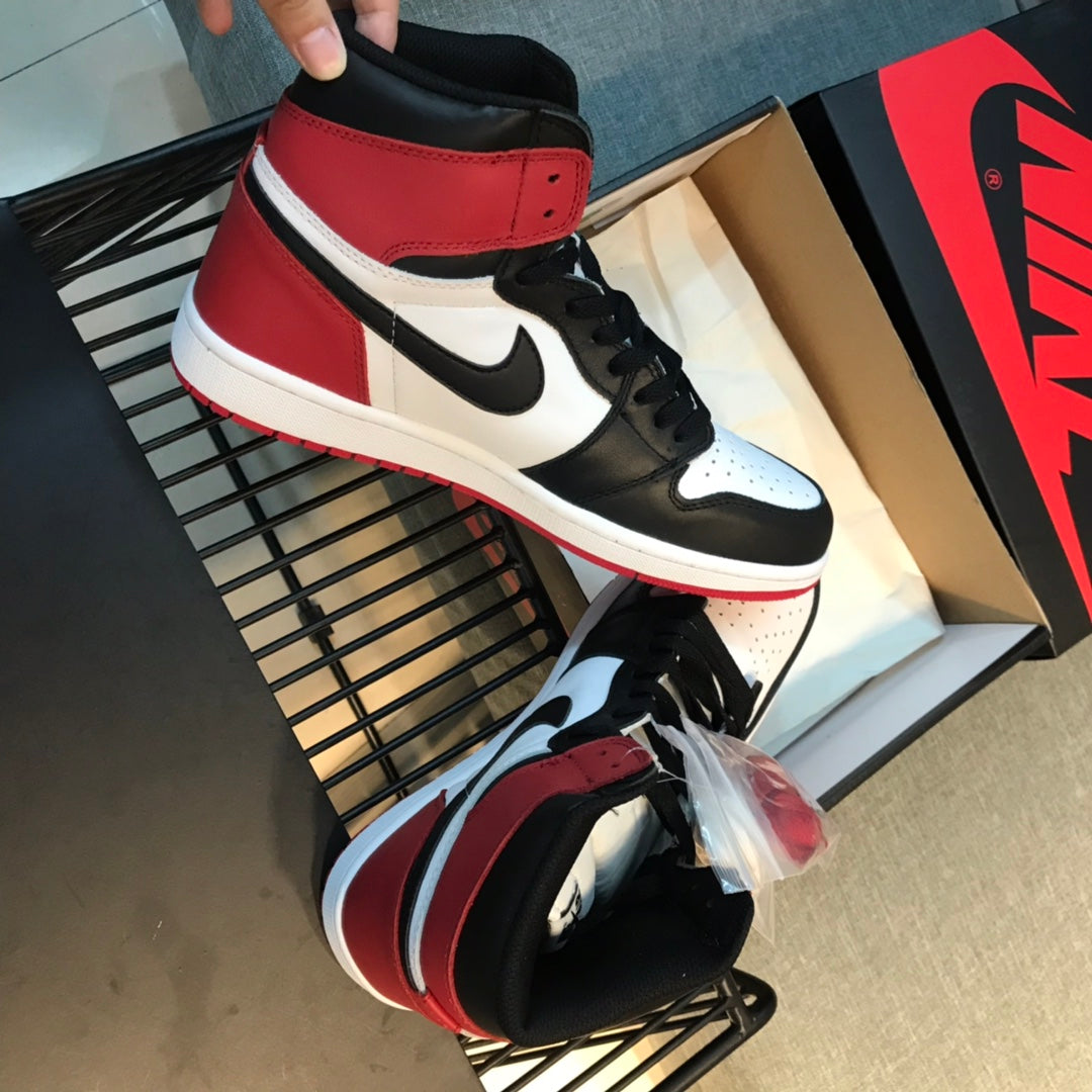 N1K-AJ1Mid 高筒板鞋 休閒鞋 黑紅色