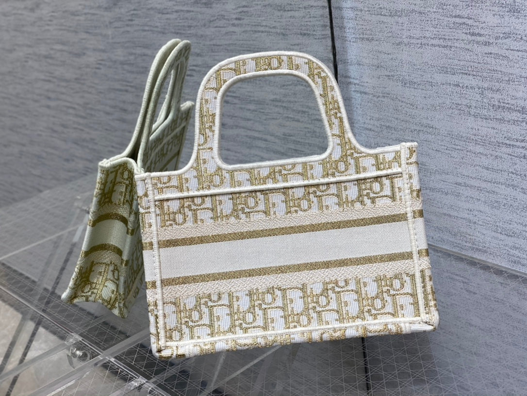 Dior Book Tote-Mini 23cm-金字老花 聖誕限定