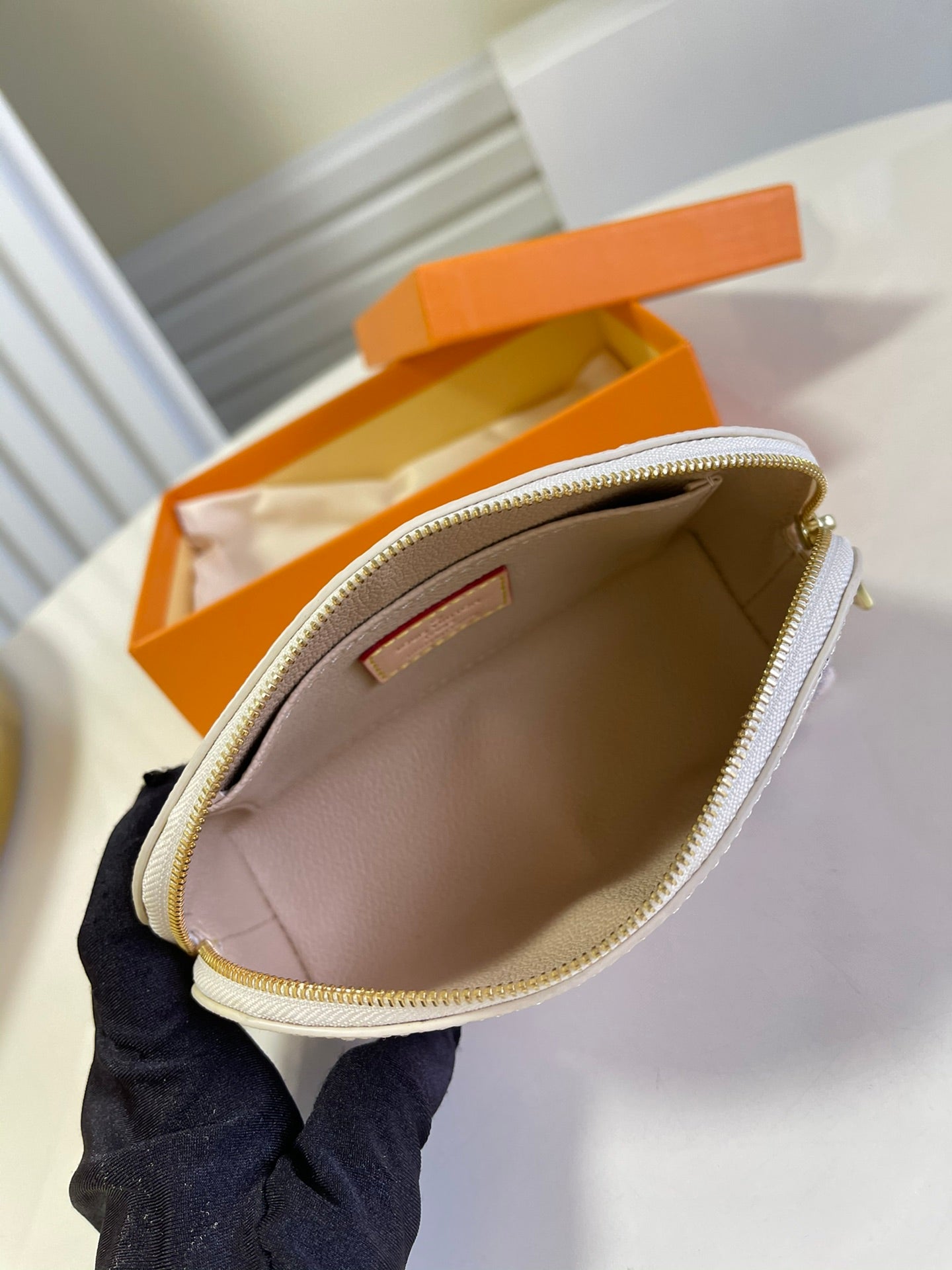 LV M47515 Damier 帆布-白格