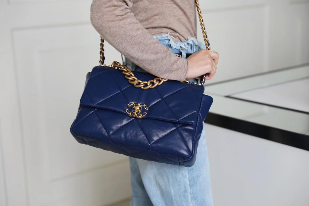Chanel 19Bag-中號深藍