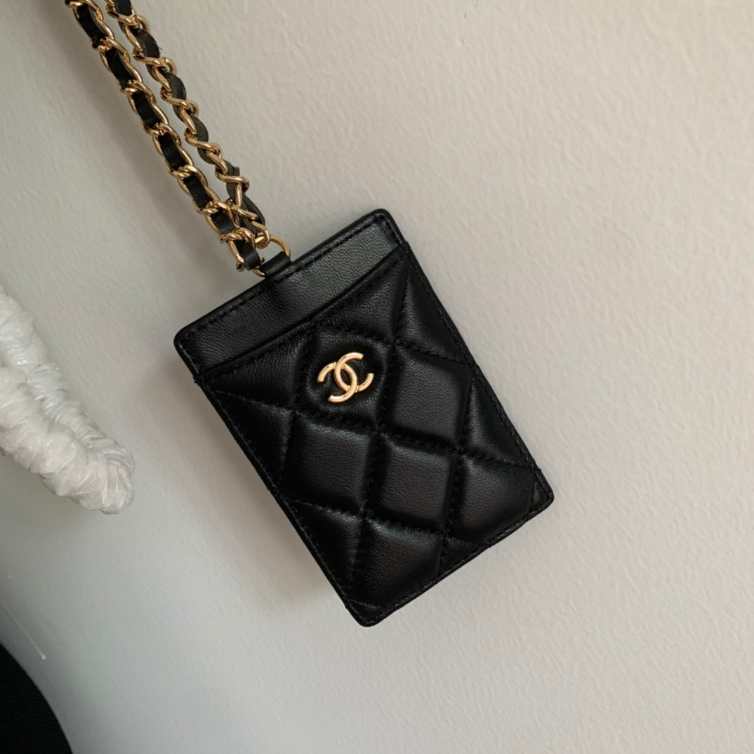 Chanel 證件套-黑色羊皮金扣