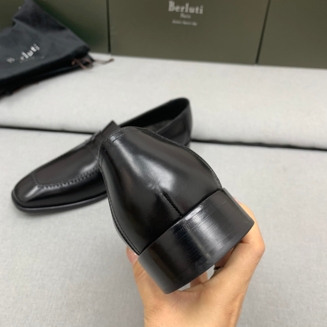 Ber-手工皮鞋 黑色