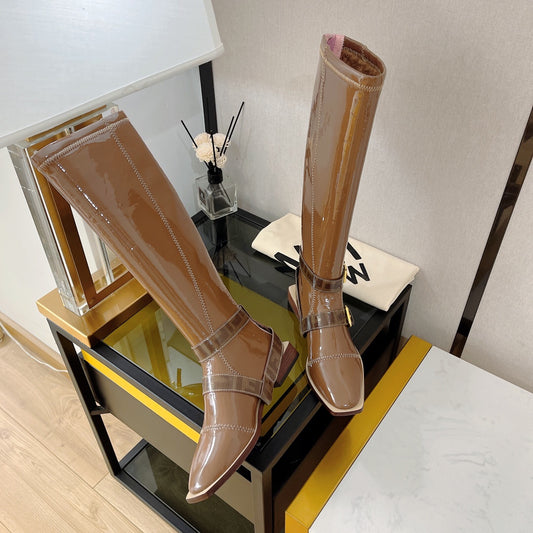 芬F家-2022秋冬新款 彈力漆皮靴FFrame系列 平底長靴
