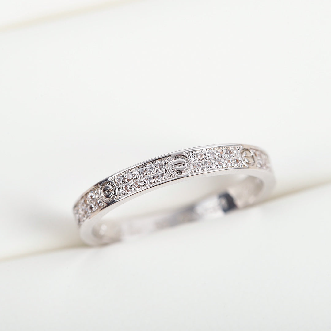 Cartier Love 細版滿天星戒指
