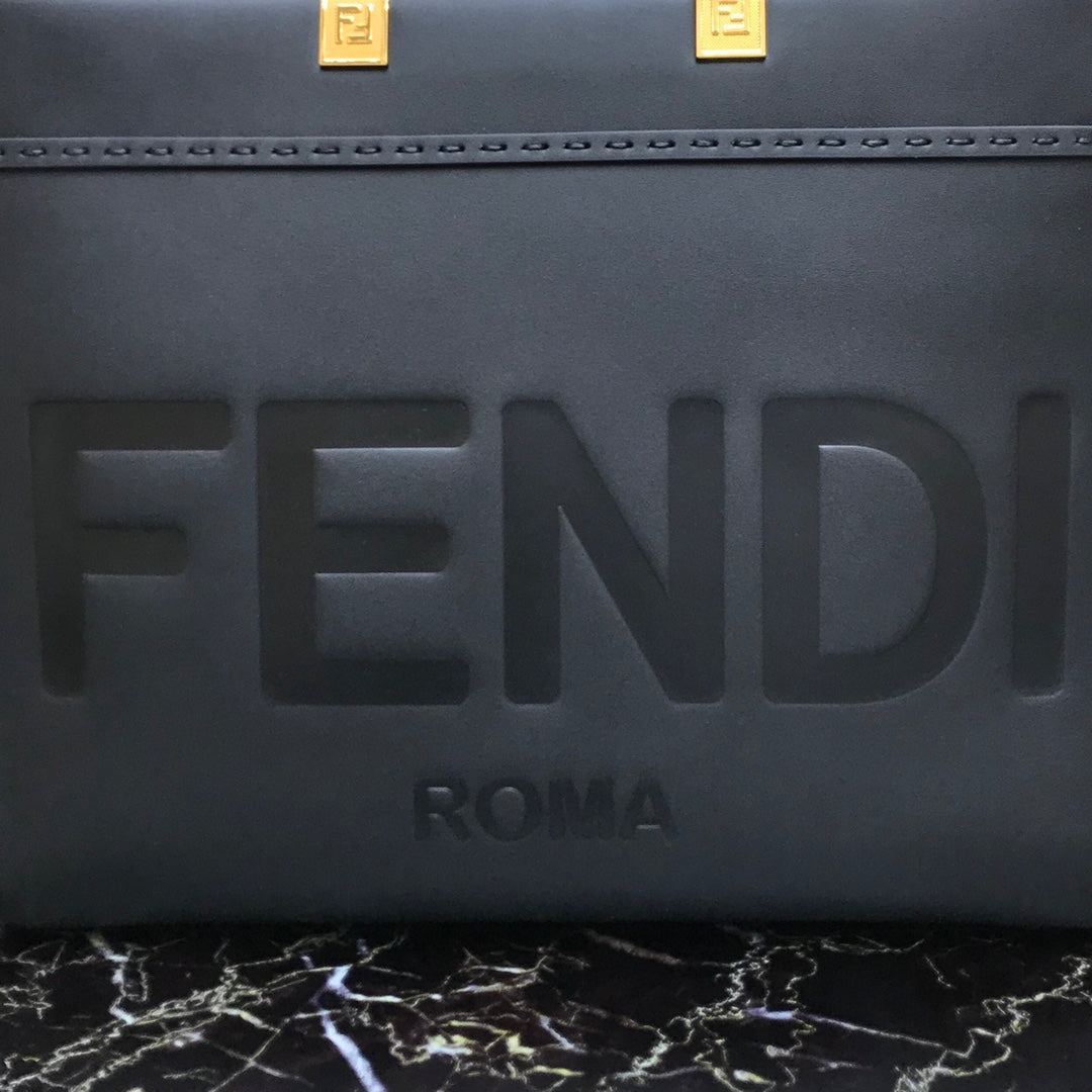 芬F家-Fendi Sunshine-中號黑色牛皮手提袋
