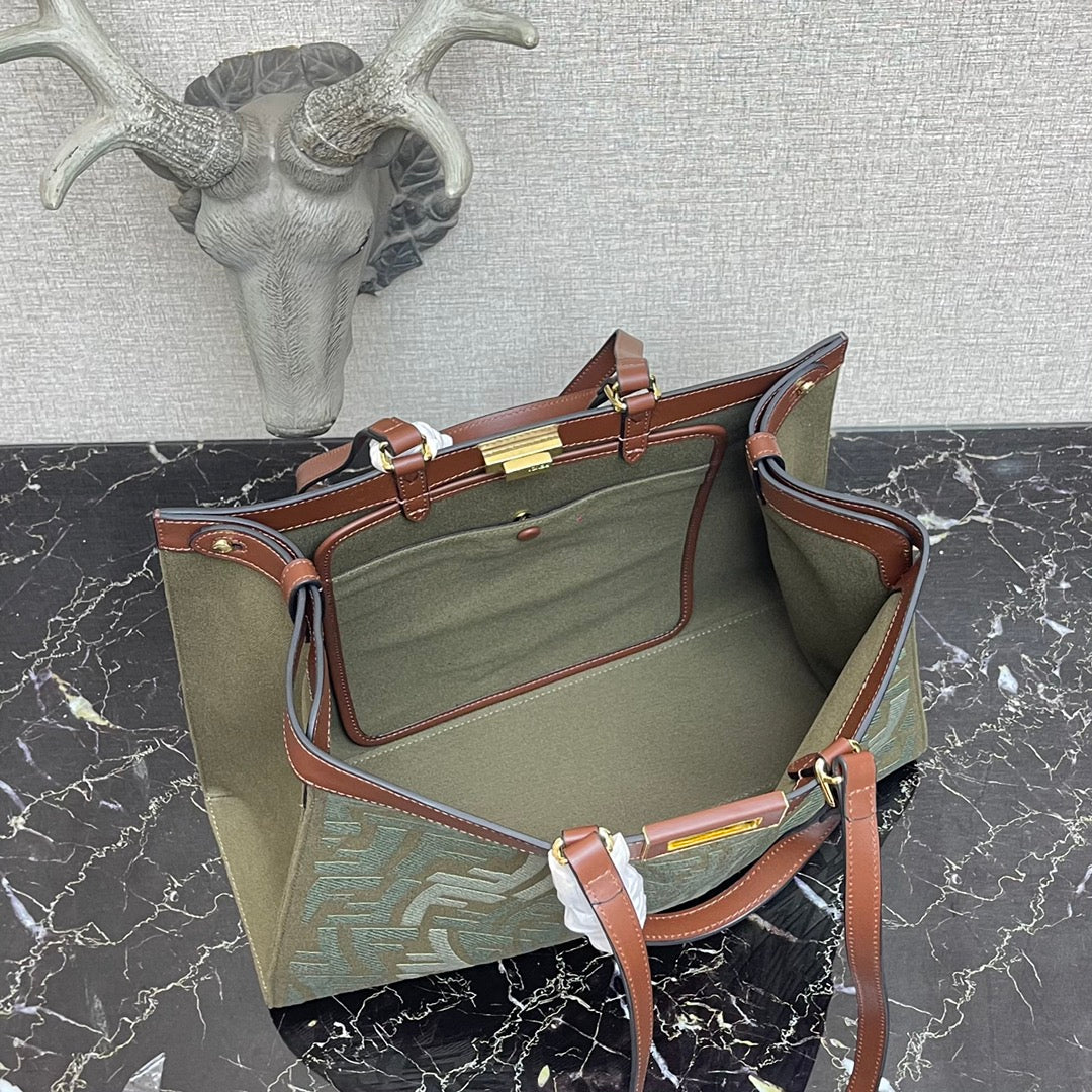 芬F家-PEEKABOO-TOTE-綠色皮革手提