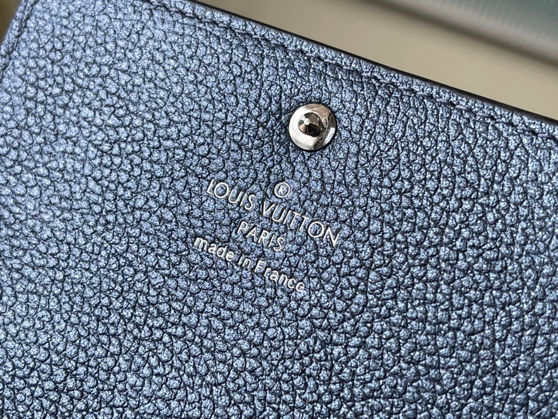 LV M80944 卡包
