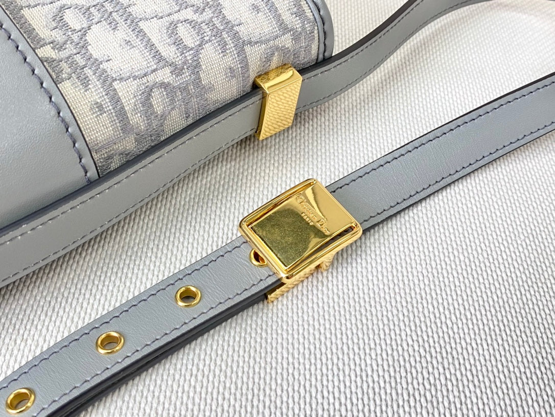 Dior-夏季新款 蒙田包 24cm