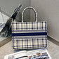 Dior Book Tote-小號36.5cm-黑白格紋