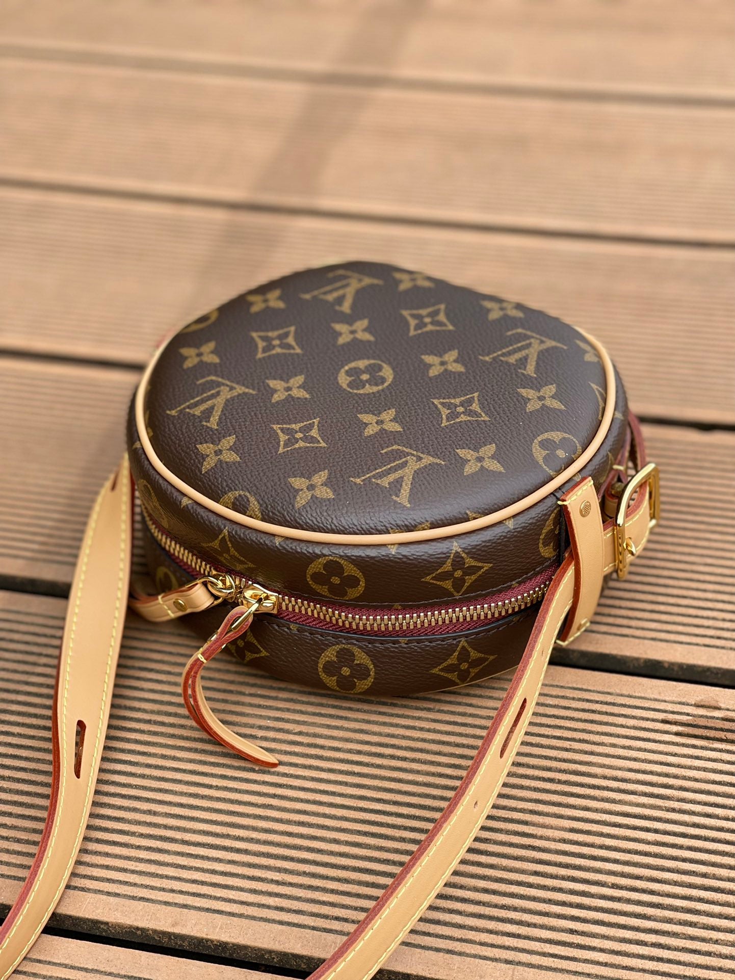 M45149 路L家-BOITE  CHAPEAU SOUPLE 圓餅包 小號