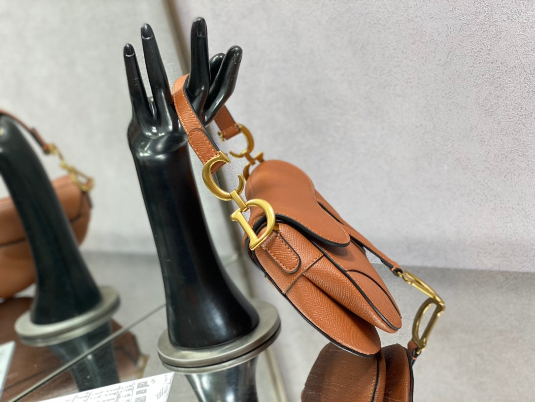 Dior Saddle 馬鞍包-手掌紋-小號焦糖棕色-19.5cm