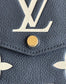 LV M80496 SARAH 信封式翻蓋長夾