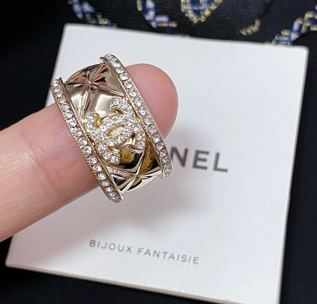 Chanel 戒指