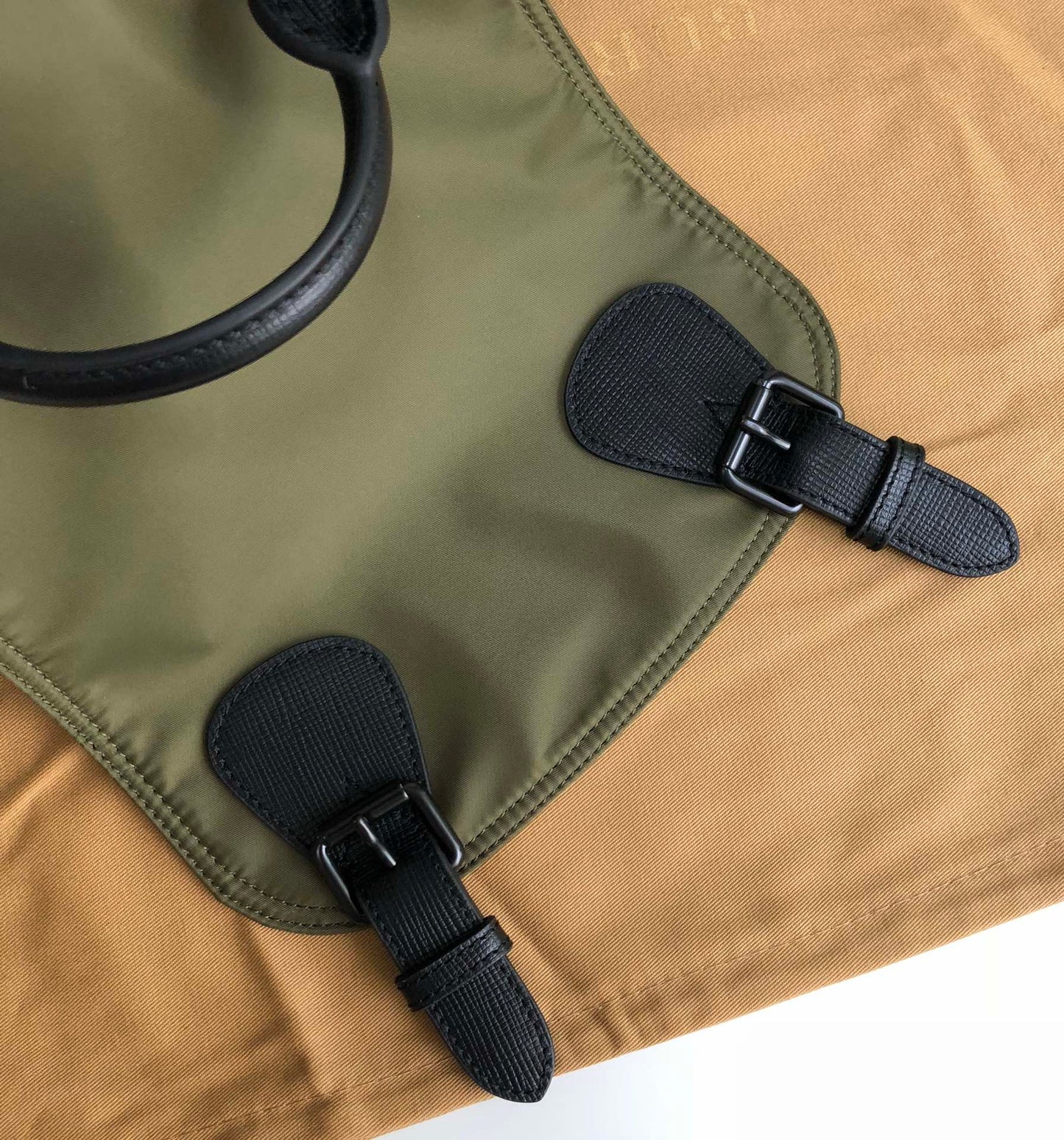巴B家-Rucksack 軍旅背包 軍綠色