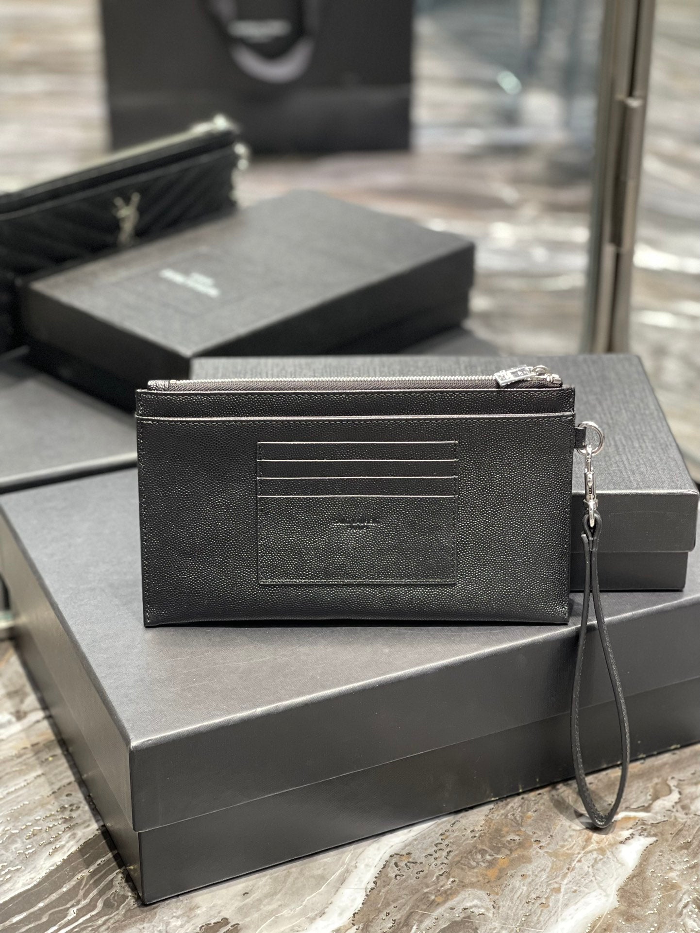 YSL 拉鍊手拿包 扁長夾 黑色銀扣