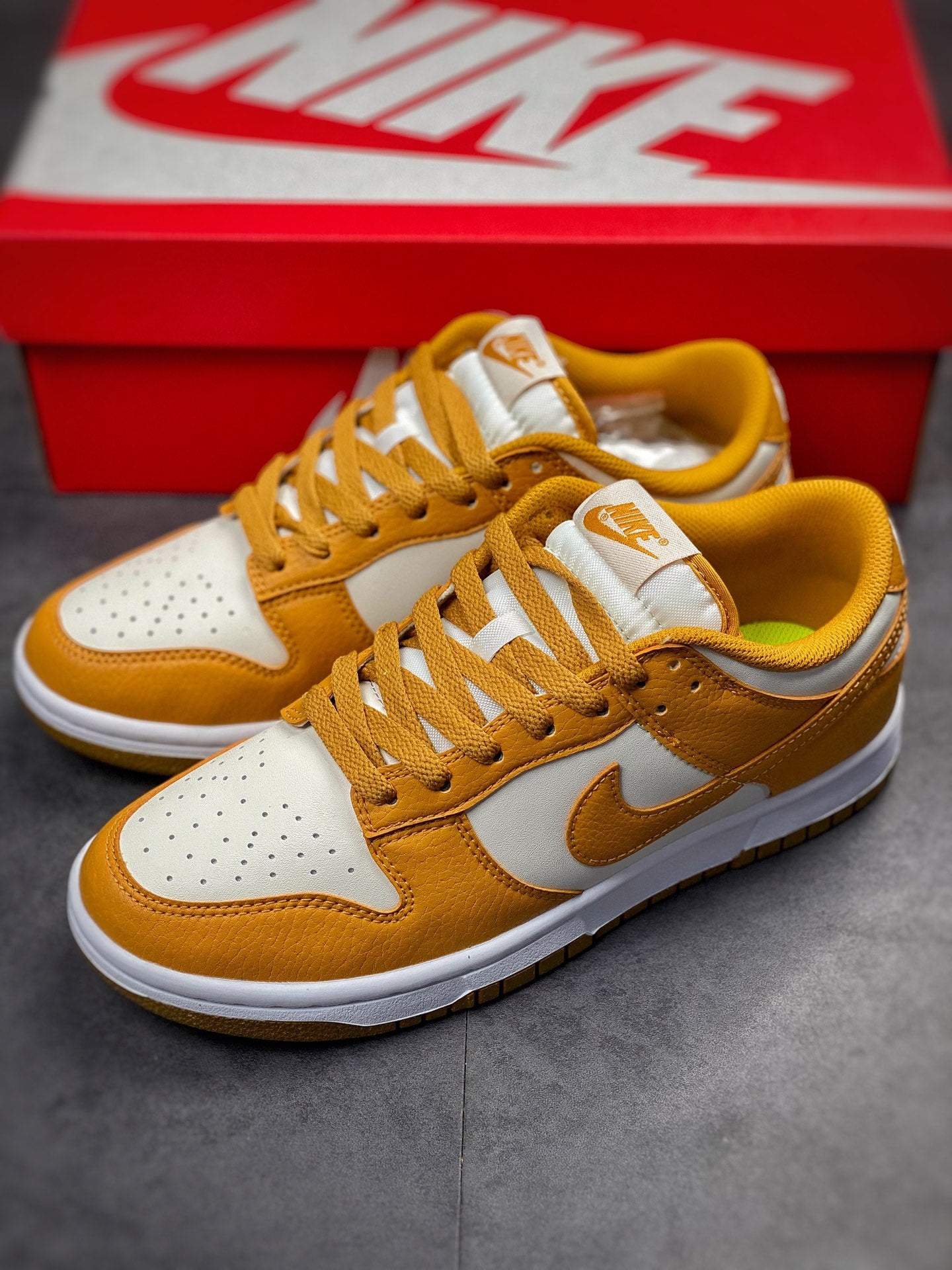 N1KE-SB Dunk Low 男女同款 小麥白棕色