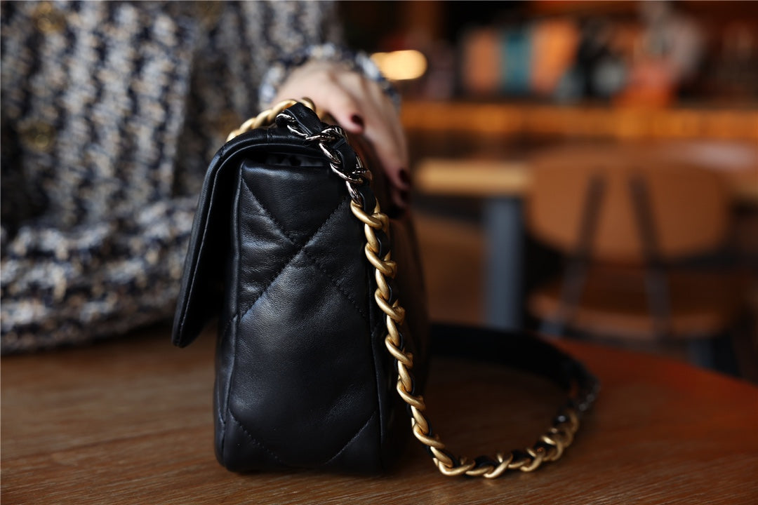 小香家-19Bag  黑色金扣 小號