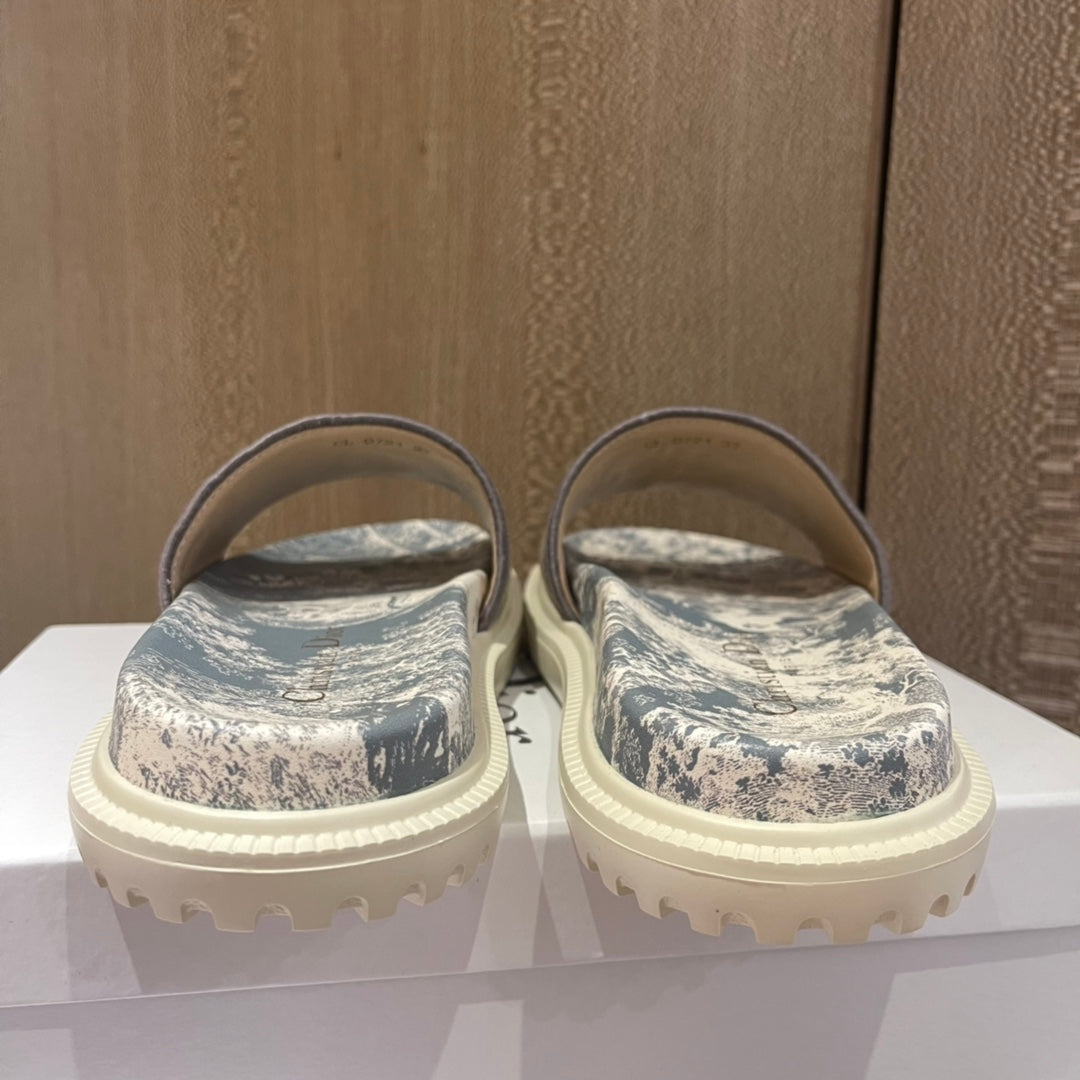 迪D家-刺繡涼拖鞋（灰）