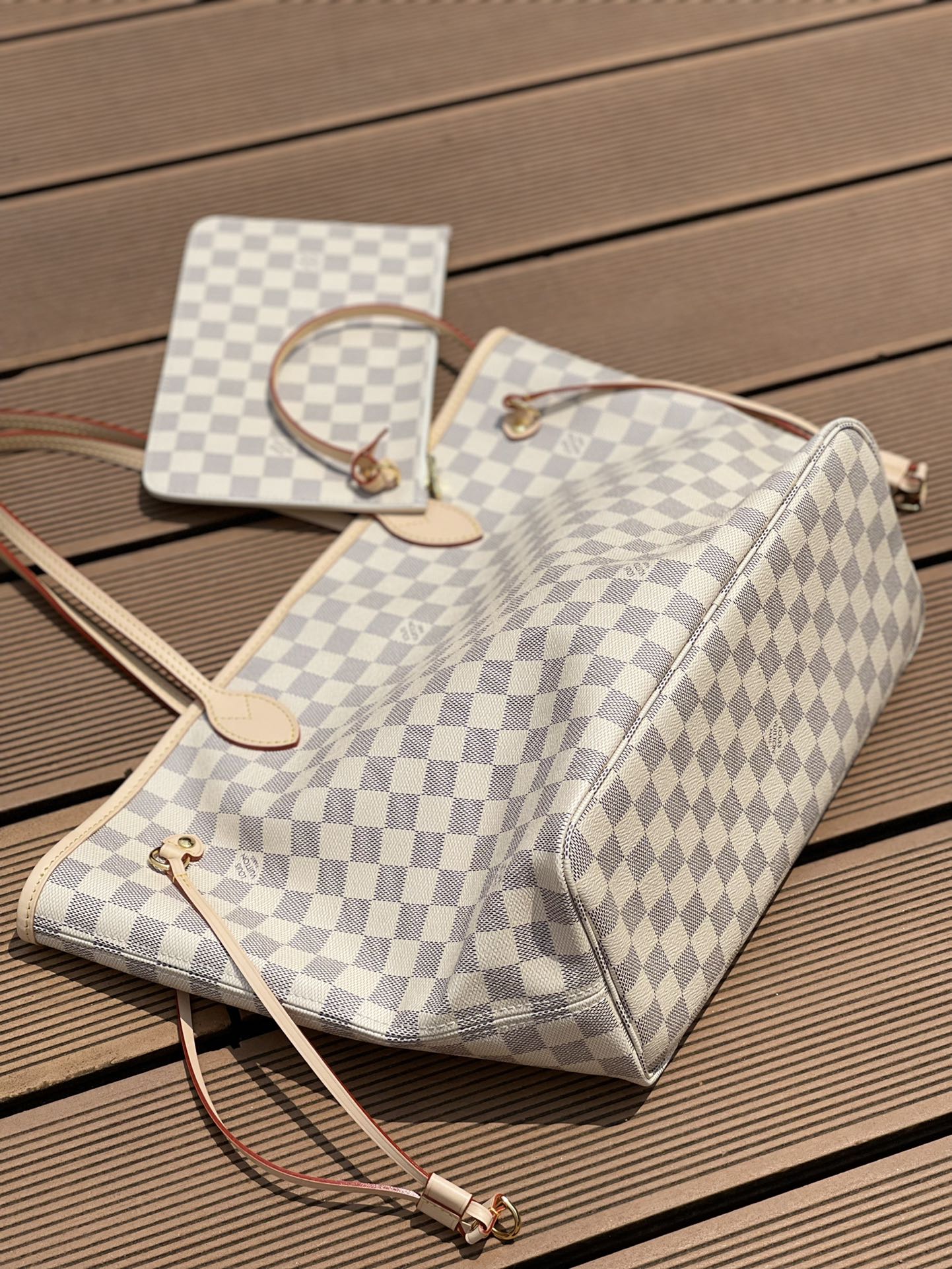 M41361 路L家-Neverfull 白格