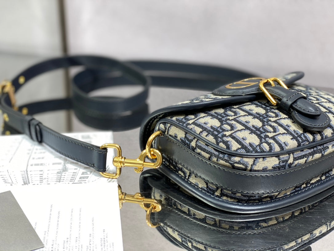 Dior-Bobby包 oblique系列秋冬 小號 經典藍布