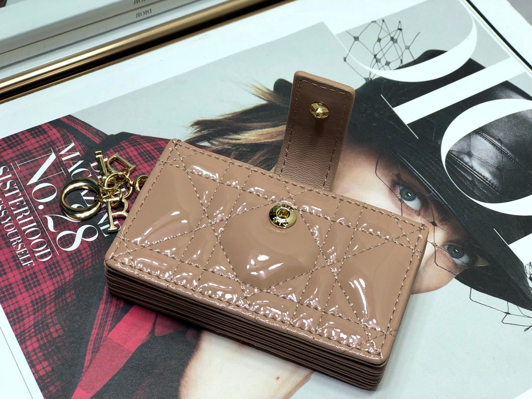 Dior 風琴卡包
