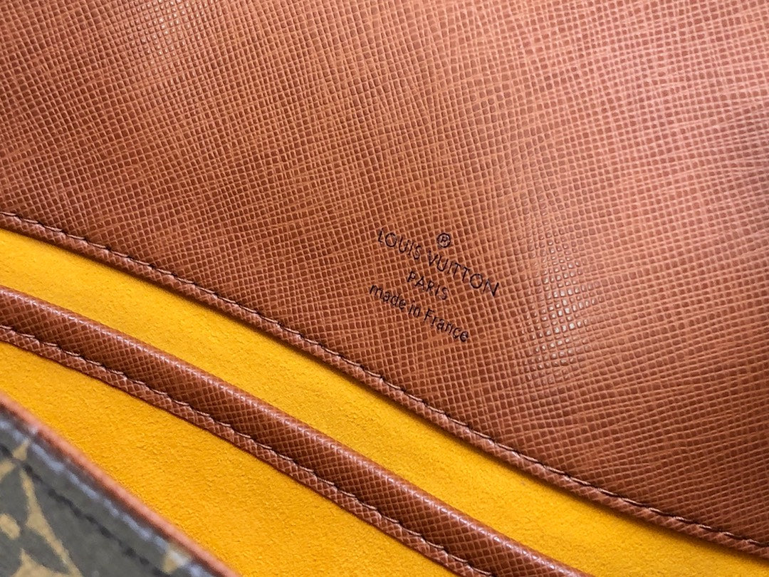 M51257 路L家-Neverfull 經典 中古款郵差包